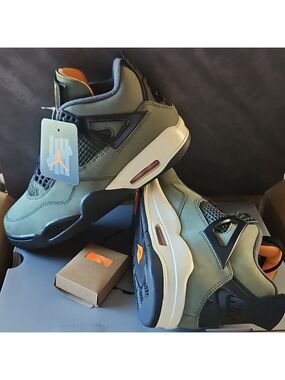 Air Jordan 4 Retro UNDEFEATED 2025 Sneaker Size 7 Mens 8.5 Womens NEW